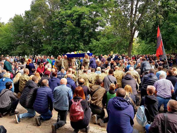 У Кам’янському попрощалися із шістьма загиблими Героями
