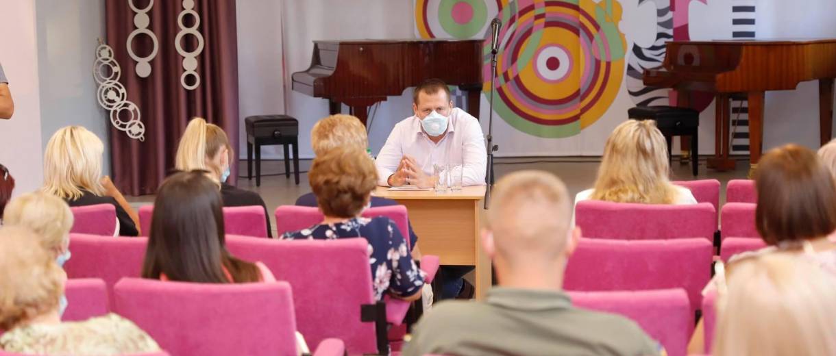 Борис Філатов : «Місто і надалі системно підтримуватиме центри позашкільної освіти»