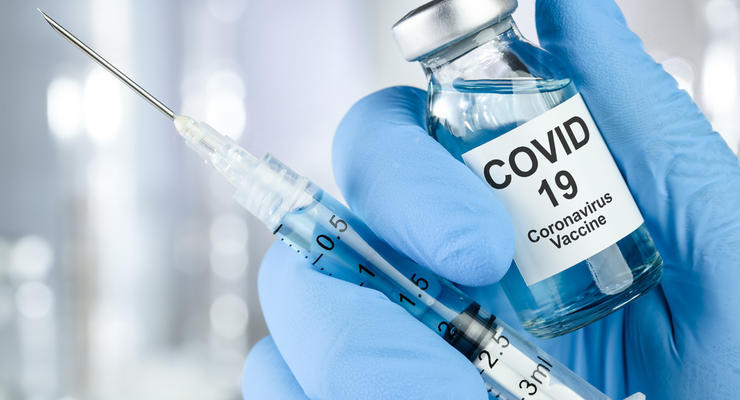 МОЗ утвердило перечень профессий с обязательной вакцинацией от СOVID-19