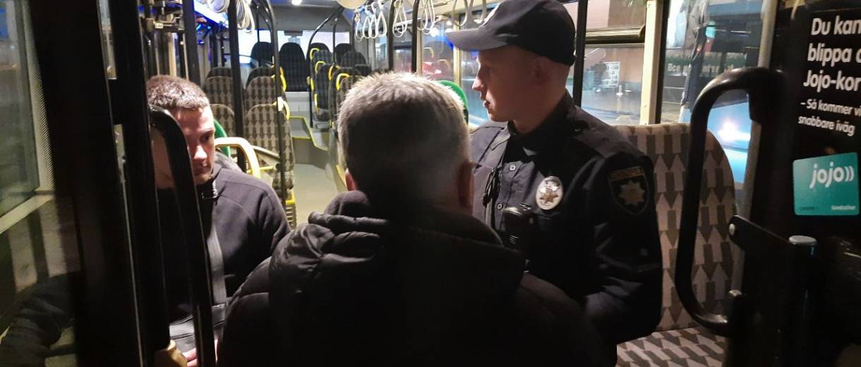 В Днепре за самовольное увеличение стоимости проезда до 30 грн водителей штрафуют на 17000 грн (ФОТО)