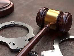 Полицейские так активно выбивали признание, что сломали мужчине руку