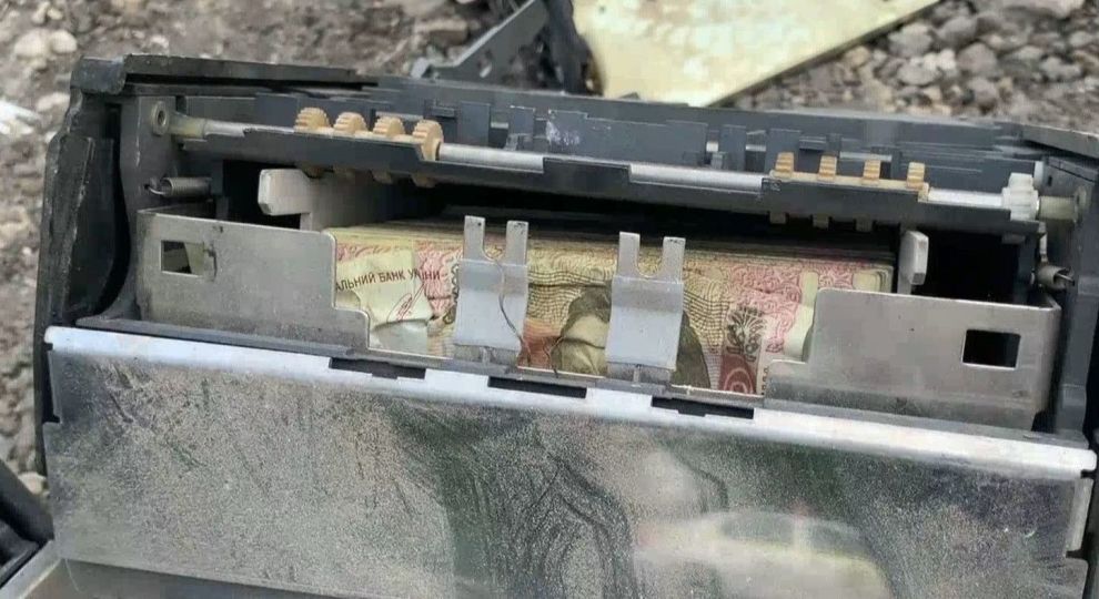 В Днепре задержали подрывников банкомата (ФОТО)