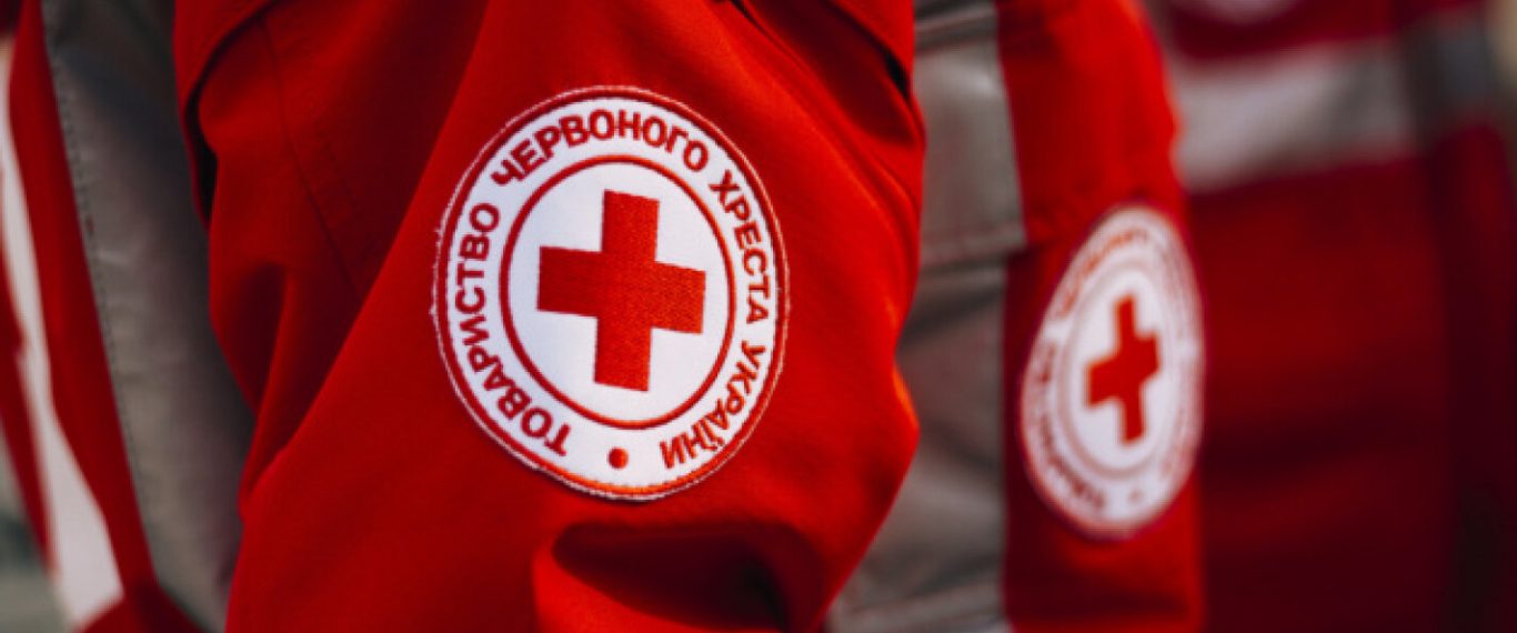 Красный Крест зарегистрировал выходящих из “Азовстали” защитников Мариуполя