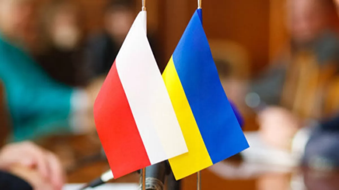 «Palyanitsya Foundation»: як волонтери з Польщі допомагають Дніпру