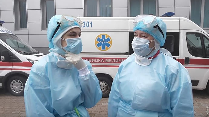 В Днепре все 9 опорных больниц по COVID-19 обеспечены базовыми лекарствами