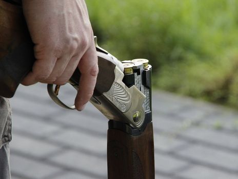 В Днепре мужчина застрелился прямо посреди улицы, заранее уведомив об этом полицию