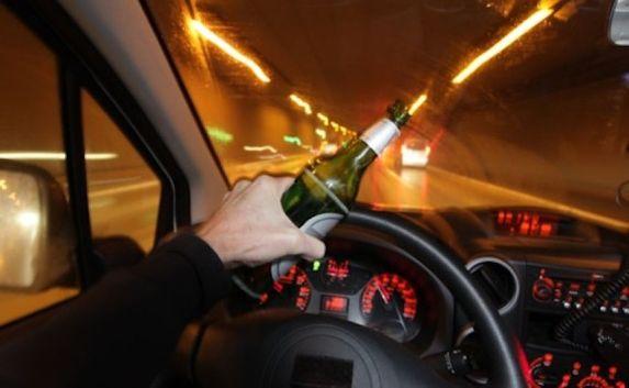 В Днепре пьяный несовершеннолетний парень на Kia Сeedу убегал от патрульных