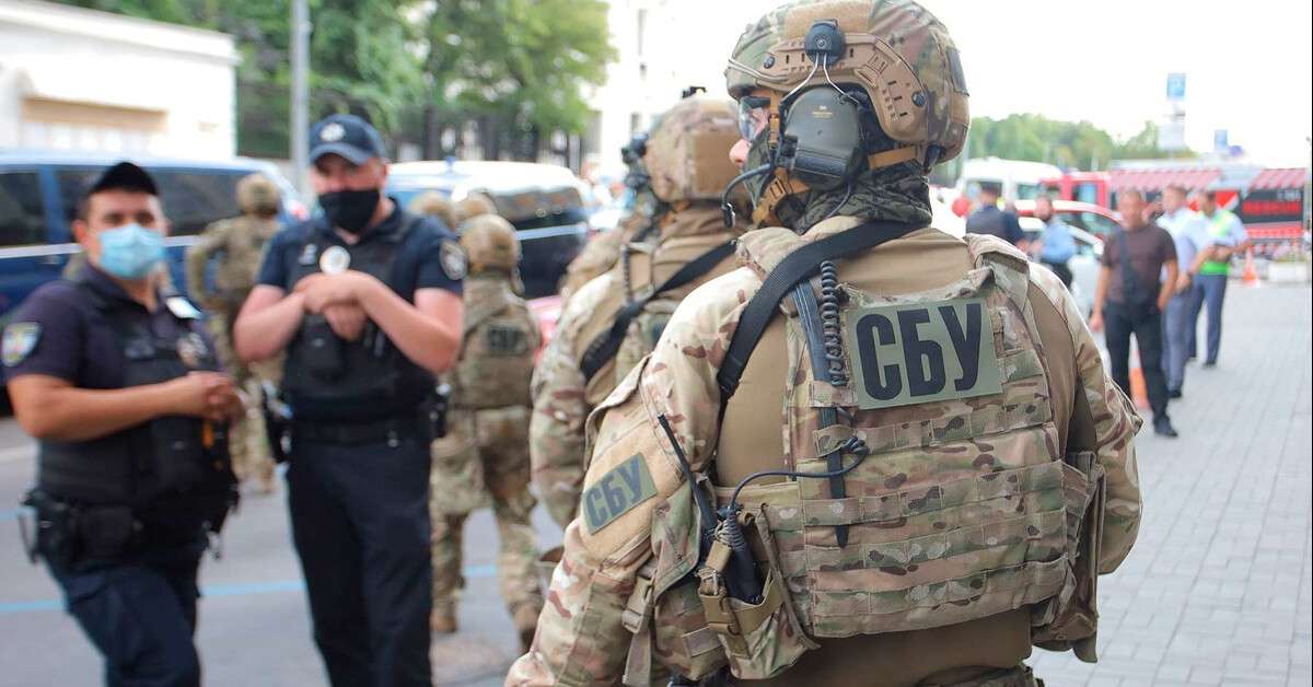 Проверка документов и перекрытие движения в Днепре: что происходит