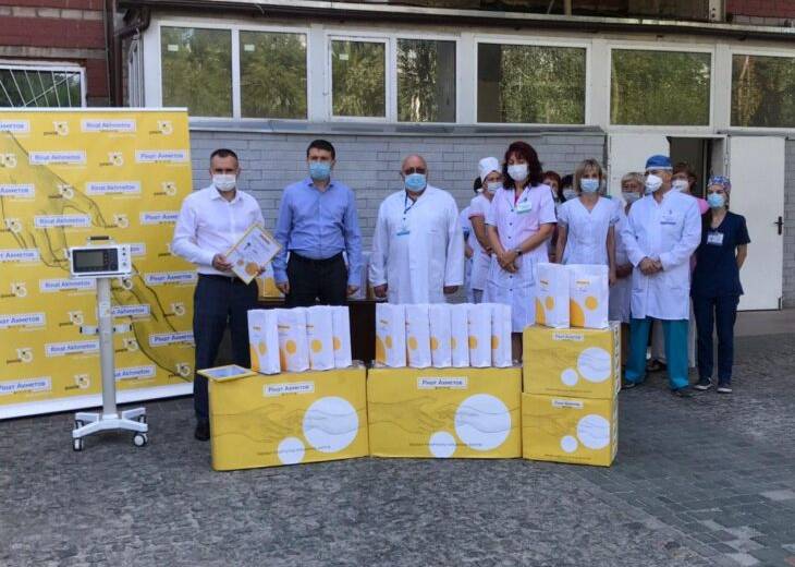 В Днепре ДТЭК передал гуманитарную помощь для 16-й горбольницы (ВИДЕО)