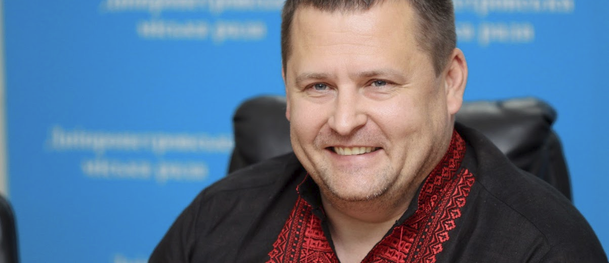 Борис Филатов попросил людей написать о хорошем: что из этого получилось