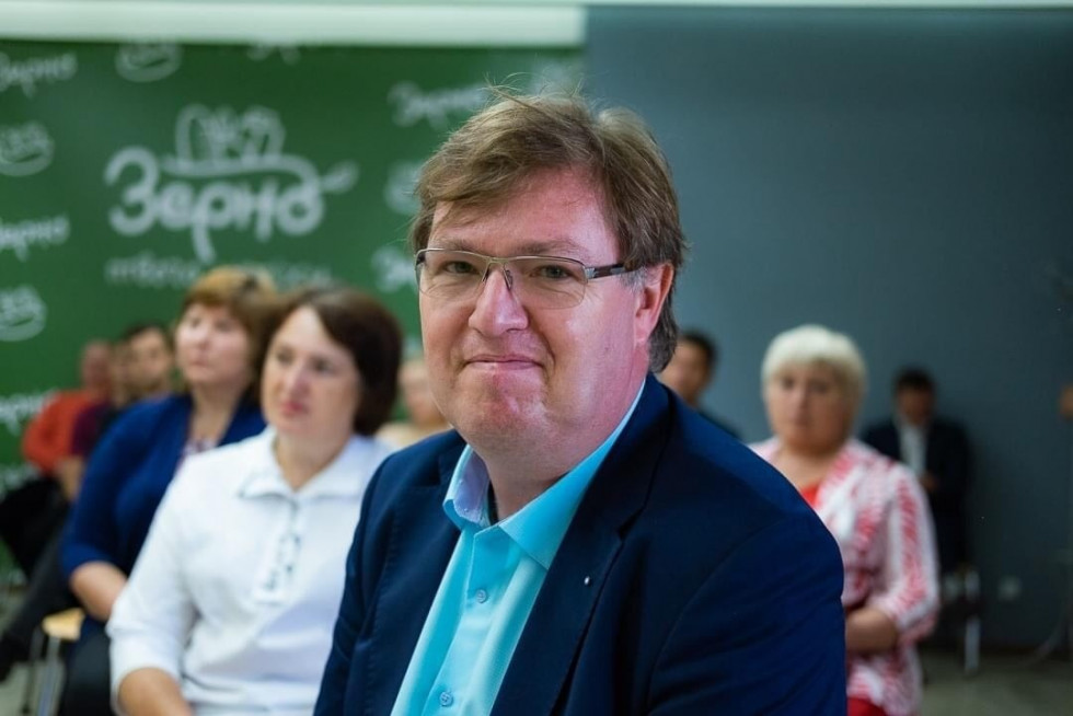 «Найближчим часом передбачаю зміну існуючих меж територіальних громад» – міський голова Вараша Олександр Мензул