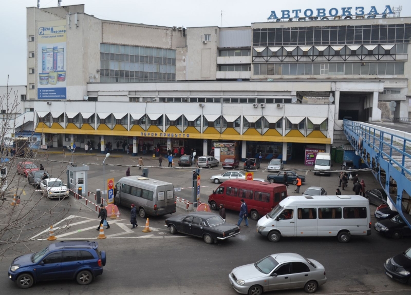 В Запорожье и области транспортный локдаун: жители Днепра не могут добраться