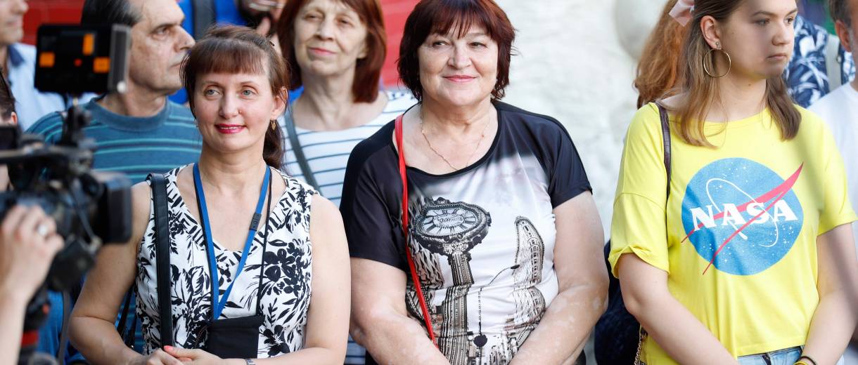 Гострі дискусії, «фейсбучна» доріжка та знайомства «в реалі»: В Дніпрі стартував третій фестиваль блогерів «Дніпровський пост» (ПРОГРАМА)