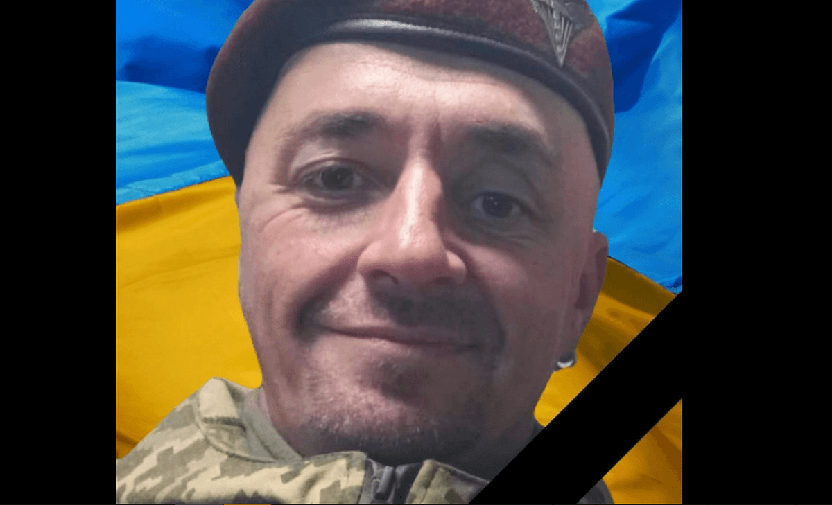 Діти загиблого героя наколядували більше 2 тисяч гривень та передали їх до ЗСУ