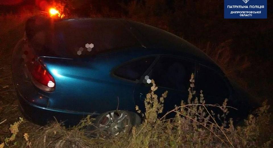 У Дніпрі п’яний водій намагався втекти від поліції та потрапив у ДТП