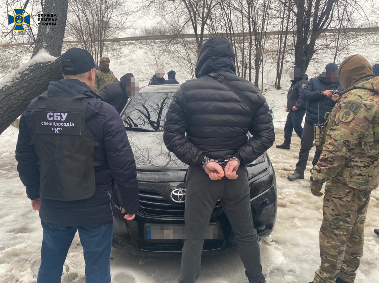 В Днепре сотрудники СБУ задержали членов межрегиональной банды вымогателей (ВИДЕО)