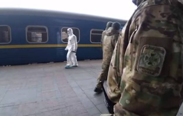 Жители Днепропетровщины прибыли в Украину из Москвы (ВИДЕО)