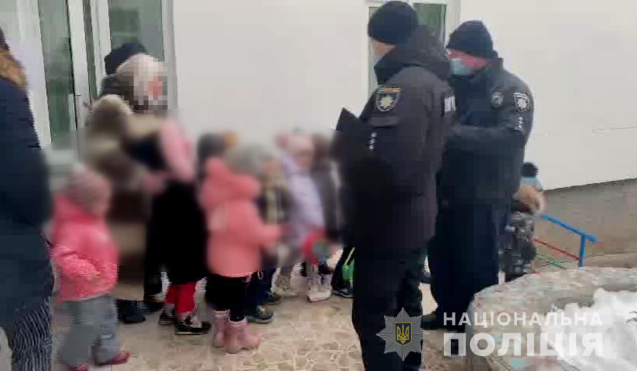 Второй раз за неделю: в Одессе снова сообщили о минировании 186 детсадов (ВИДЕО)