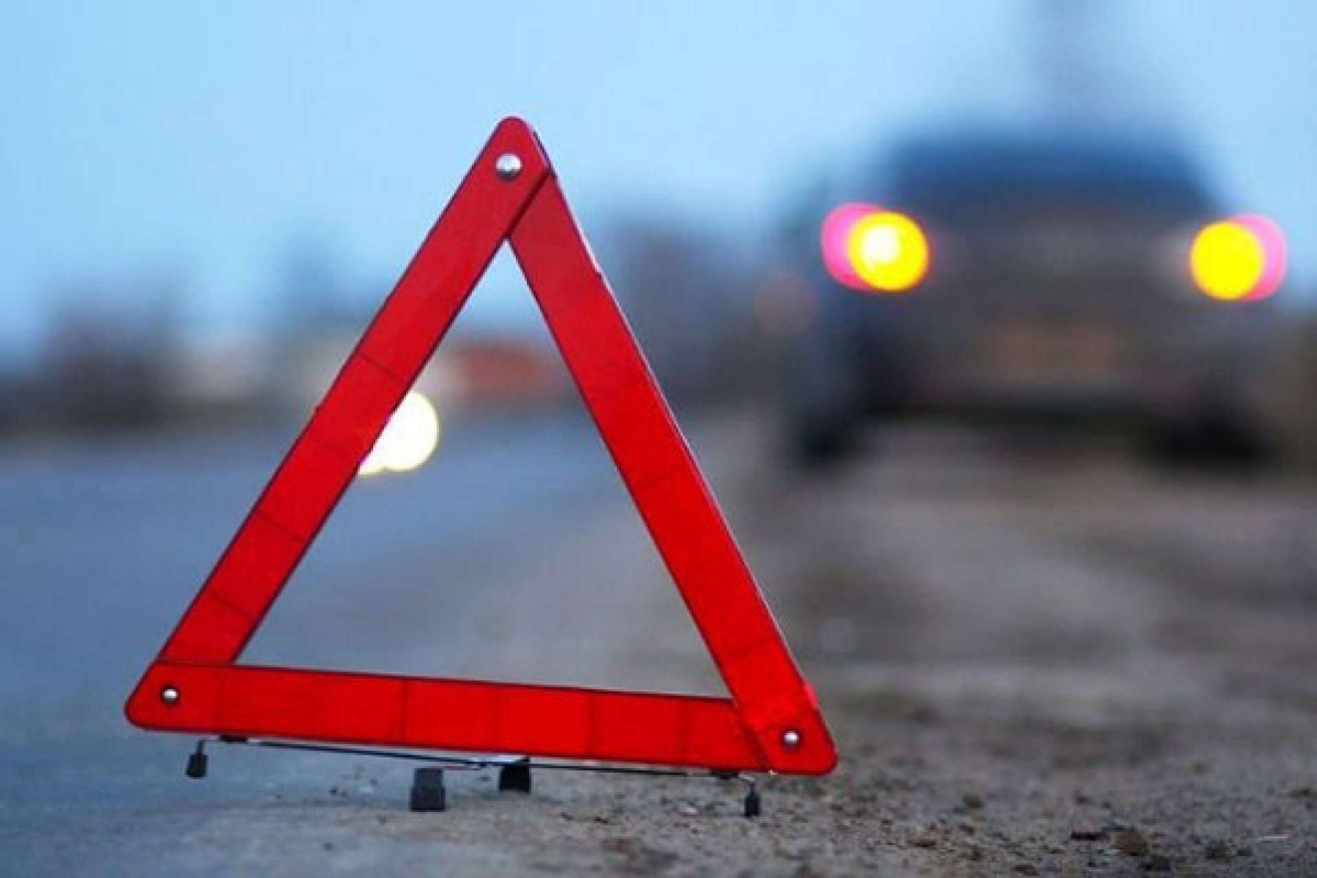 Увезли в больницу в тяжелом состоянии: в Днепре ищут свидетелей ДТП, в котором пострадал ребенок