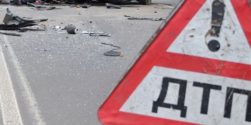 У Дніпрі фура насмерть збила жінку
