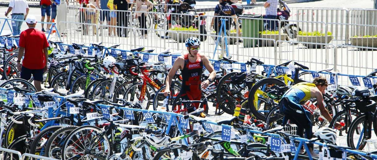 В Днепре стартовал международный фестиваль Dnipro Triathlon Fest