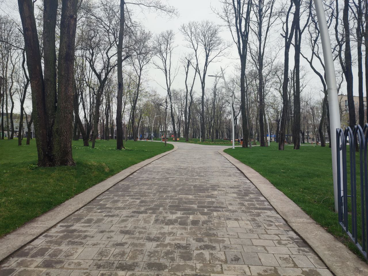 Как продвигается капремонт парка им Писаржевского в Днепре (фото)