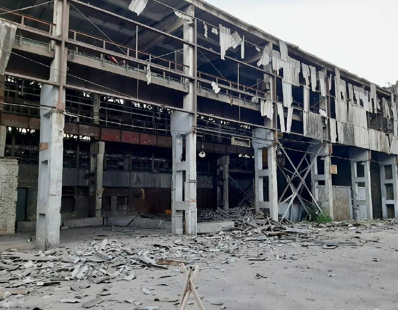 Ворог бив “Градами” по Нікополю, прикриваючись населенням Водяного та Кам’янки-Дніпровської