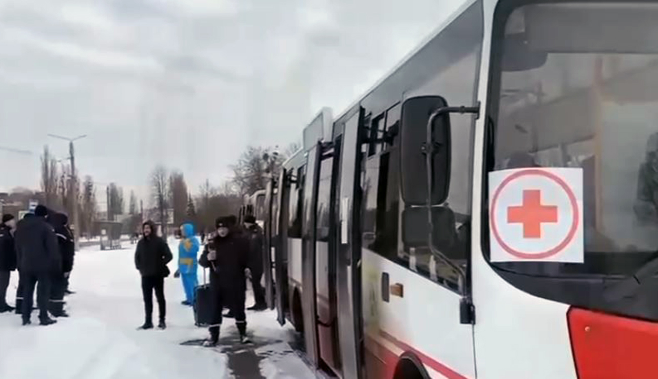 В Украине сегодня снова откроют гуманитарные коридоры: подробности
