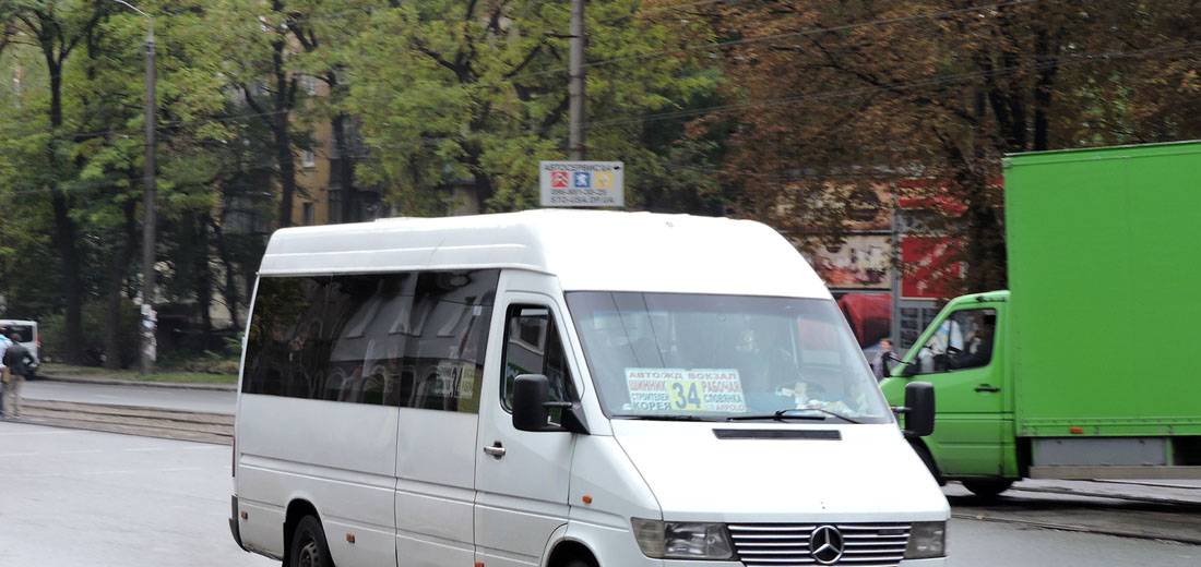 “Вот это мужской поступок”: водитель маршрутки удивил пассажиров