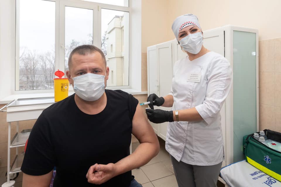 Лидеры «Пропозиции» собственным примером призывают к вакцинации от COVID-19