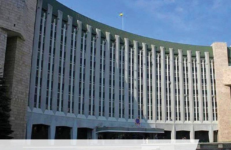 Депутати Дніпра пропонують Президенту ветувати новий закон про містобудування