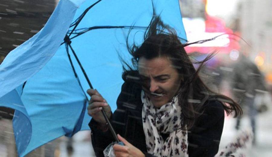 В Днепре и области объявлено штормовое предупреждение