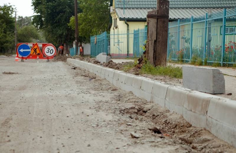 В Днепре восстанавливают дороги, которые не ремонтировали десятилетиями: фото