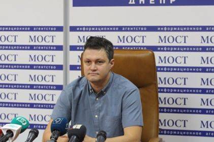 Дніпровські підприємці активно приводять фасадні конструкції у відповідність із дизайн-кодом – головний художник міста