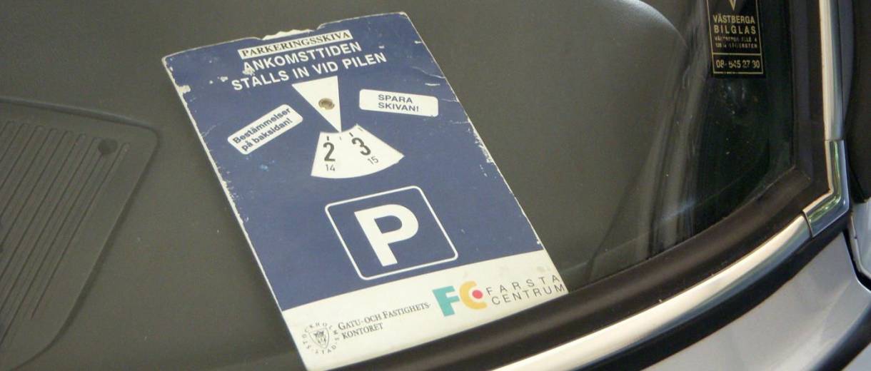 Як функціонують і скильки коштують паркінги у різних країнах