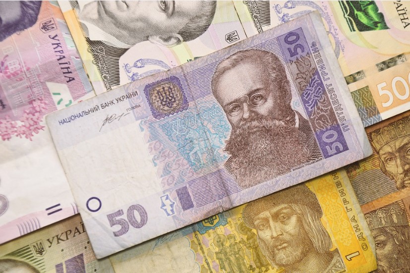 Под Днепром мошенники от имени священника собирают деньги