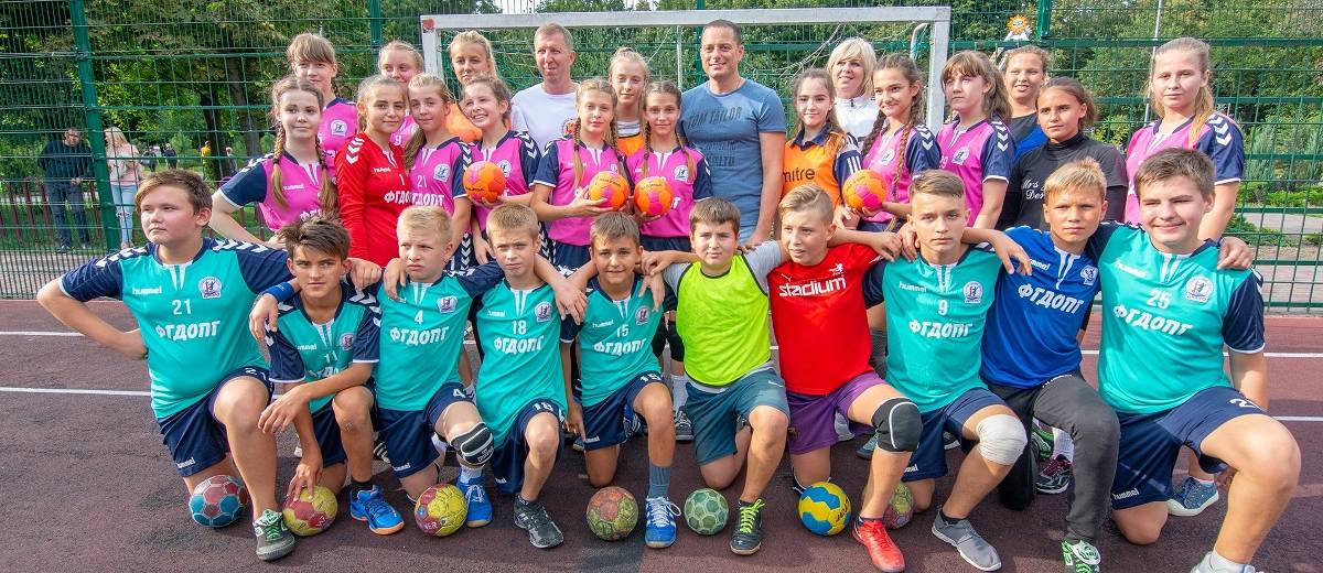 В парке Каменского состоялся спортивный фестиваль