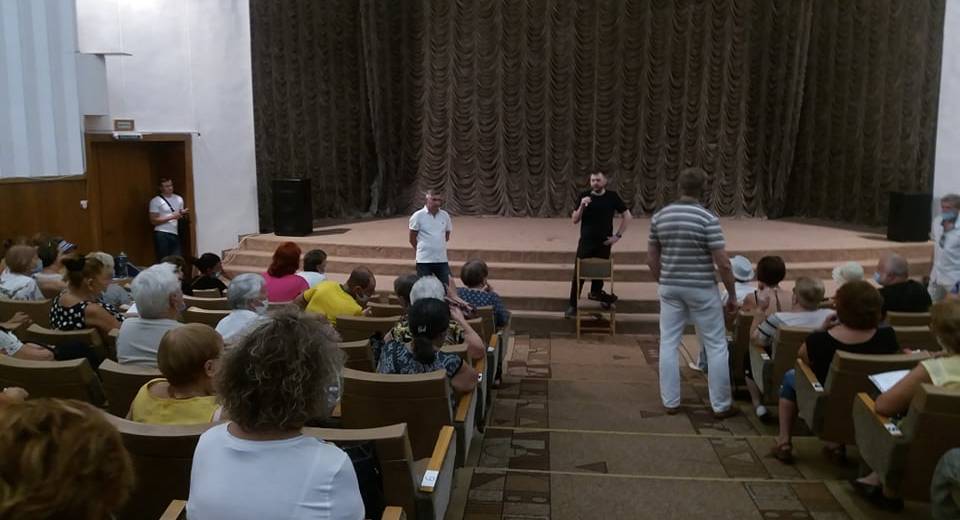 Прямий діалог з громадою Дніпра: зустріч заступника міського голови зі слухачами «Університету третього віку»