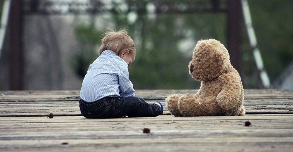 Пьяная мать оставила младенца ночью в парке и ушла домой