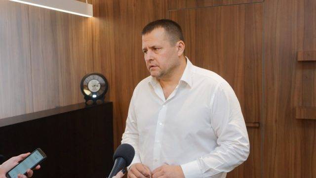«Вот сиди и думай»: Филатов поделился размышлениями о возможной покупке вагонов метро