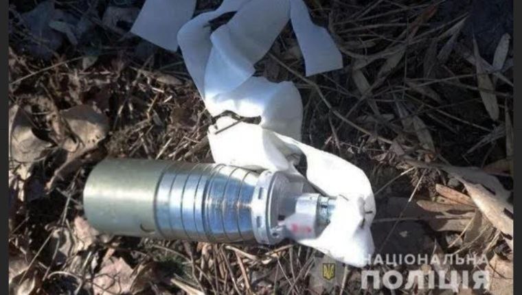Ворог гатив «Ураганами» по Нікополю. містян просять бути обережними 