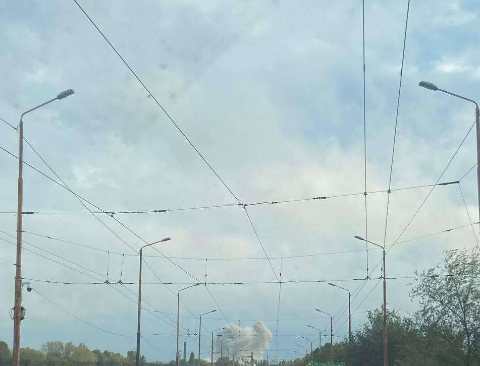 Зранку у Дніпрі лунають вибухи. Є прильоти