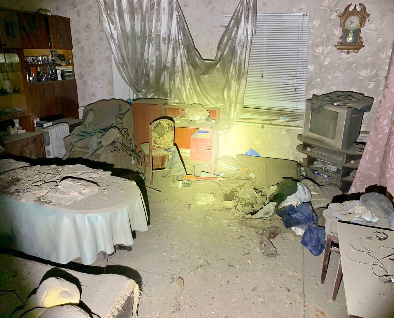 На Дніпропетровщині ворог поранив шестирічну дитину разом з матір’ю