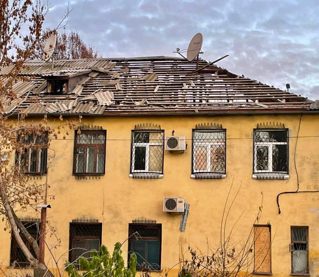Шість десятків снарядів по мирних населених пунктах: як минула ніч на Дніпропетровщині?