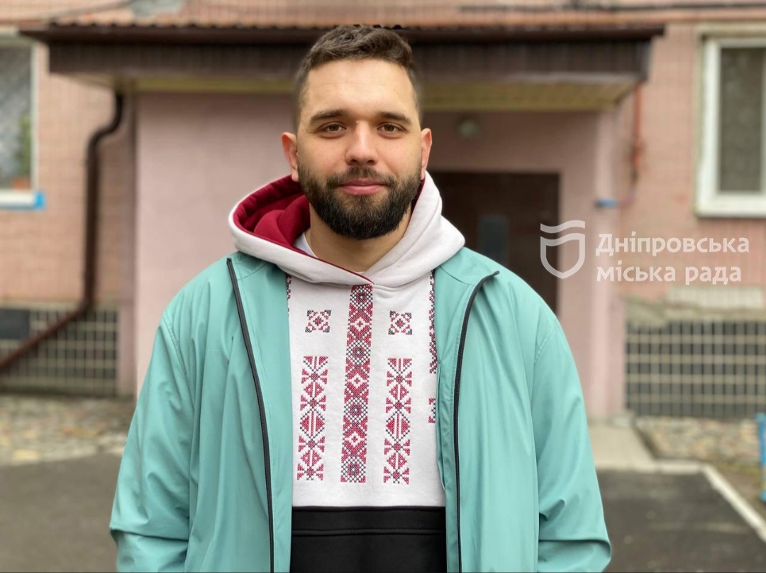 Черговий по місту: представник міської влади відвідав Пункт незламності, перевірив будинки ОСББ, де виконано ремонт та встановлено генератор 