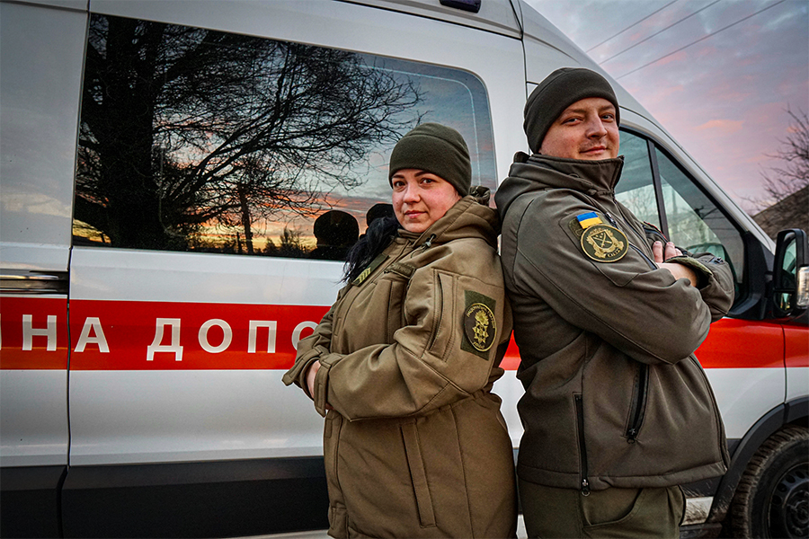 У Дніпрі бійці Національної гвардії врятували життя водію