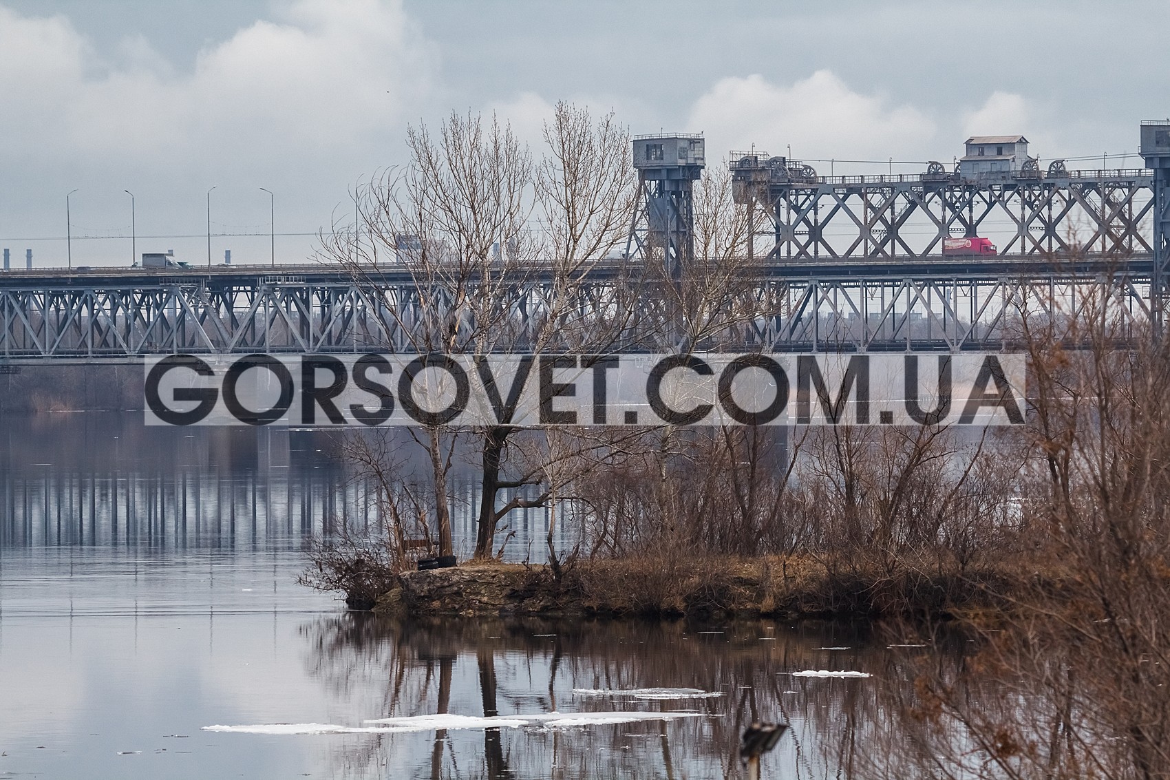 В Днепр пришла весна (ФОТО)