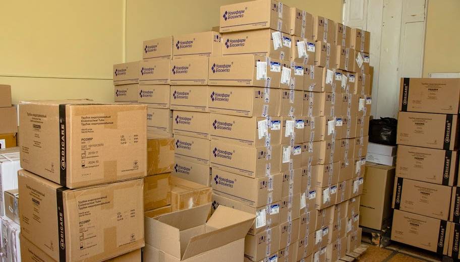 Дніпро закупив першу партію медичного обладнання для лікування хворих на COVID-19