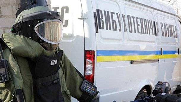 Через неправдиву інформацію про замінування затримано 13 поїздів