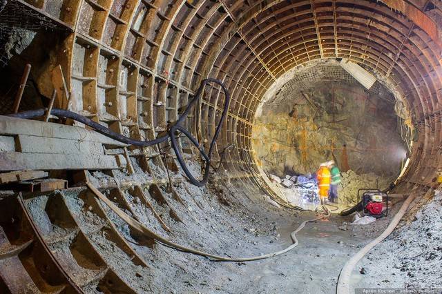 У Зеленского подтвердили: чиновники Гоструда парализовали строительство метро в Днепре